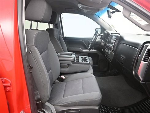 Used 2018 Chevrolet Silverado 1500 LT w/ Texas Edition image 10