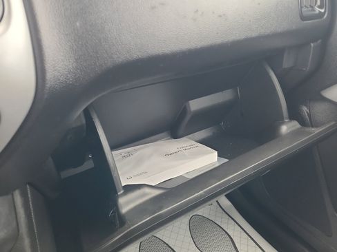 Used 2021 Chevrolet Colorado LT w/ Fleet Safety Package image 17