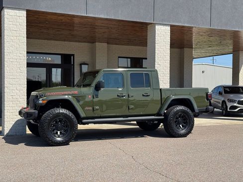 Used 2022 Jeep Gladiator Mojave w/ Trailer Tow Package AWD/4WD image 5