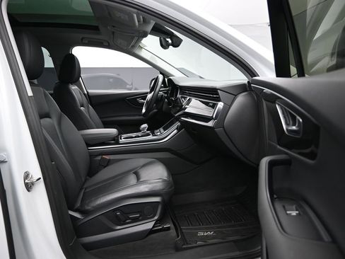 Used 2022 Audi Q7 3.0T Premium Plus image 32