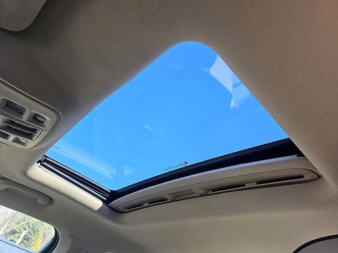 Used 2013 Chevrolet Malibu LTZ image 28