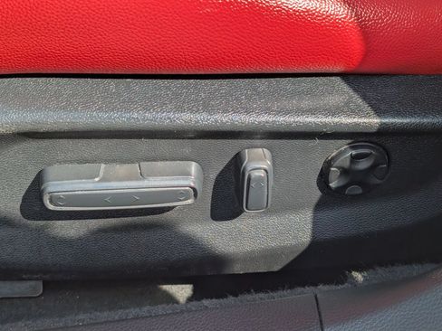 Used 2018 Honda Accord Sport image 19
