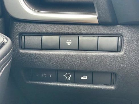 New 2026 Nissan Rogue SV FWD image 13