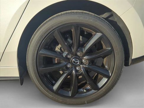 Used 2023 MAZDA MAZDA3 s AWD/4WD image 6
