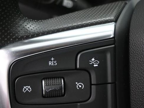 Used 2023 Chevrolet Blazer LT FWD image 17