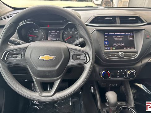 Certified 2023 Chevrolet TrailBlazer LT FWD image 15
