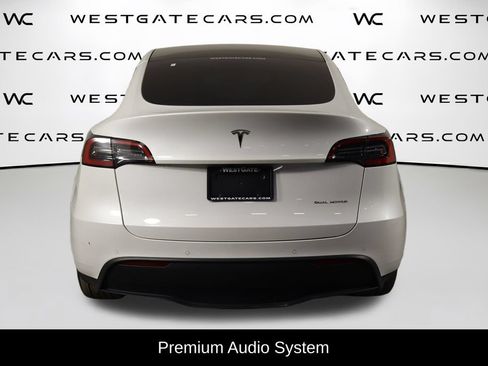 Used 2022 Tesla Model Y Long Range AWD/4WD image 4