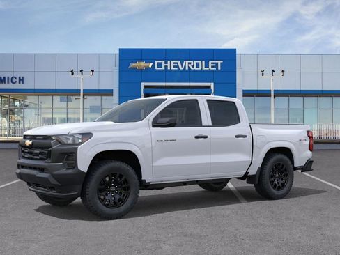 New 2026 Chevrolet Colorado W/T image 2