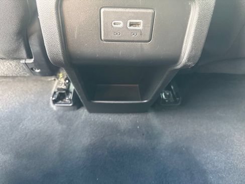 Used 2022 Chevrolet Blazer LT AWD/4WD image 34