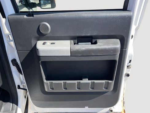 Used 2013 Ford F350 Lariat image 24