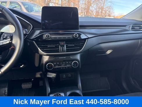 Used 2022 Ford Escape SEL w/ SEL Stealth AWD Package image 21