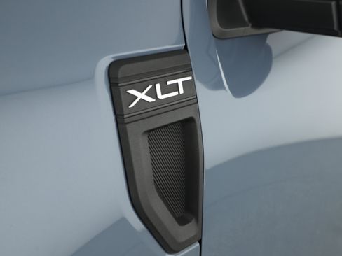 Used 2024 Ford Maverick XLT w/ XLT Luxury Package FWD image 6