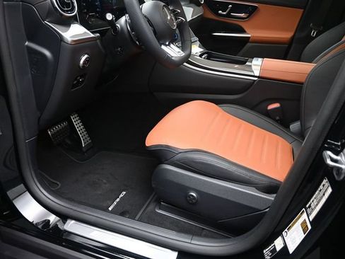 New 2026 Mercedes-Benz GLC 43 AMG 4MATIC image 17