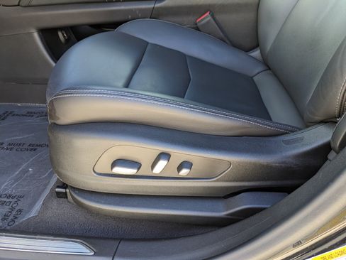 Certified 2022 Cadillac XT5 Premium Luxury w/ Technology Package image 20