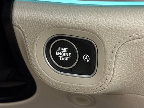 Used 2021 Mercedes-Benz GLE 350 4MATIC image 16