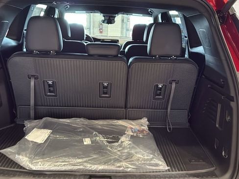 New 2026 GMC Acadia Elevation w/ Elevation Premium Package image 18
