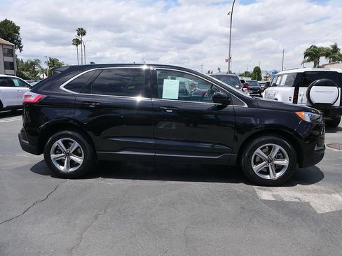 Used 2023 Ford Edge SEL w/ Convenience Package AWD/4WD image 2