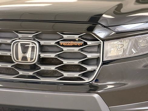 Used 2022 Honda Passport TrailSport image 4