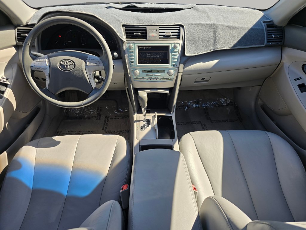 Used 2009 Toyota Camry Hybrid w/ Upgrade Pkg w/ Navigation FWD image 2