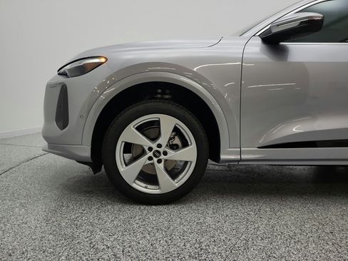 New 2026 Audi Q5 Premium Plus AWD/4WD image 15