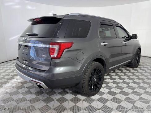 Certified 2017 Ford Explorer Platinum image 7