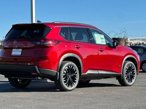 New 2026 Nissan Rogue SV image 4