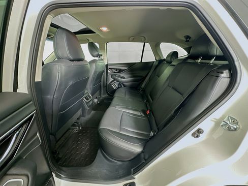 Used 2022 Subaru Outback Limited image 28