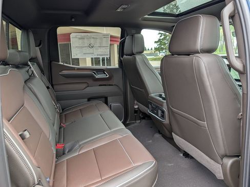 New 2026 GMC Sierra 1500 Denali w/ Technology Package AWD/4WD image 25