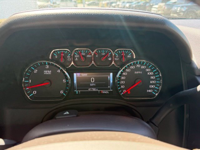Used 2019 Chevrolet Tahoe LT w/ LT Signature Package AWD/4WD image 35