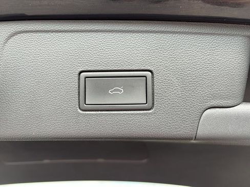 Certified 2024 Volkswagen Atlas Cross Sport SEL R-Line image 13