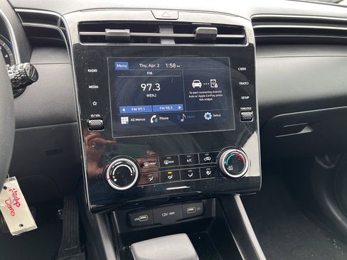 Used 2023 Hyundai Tucson SE image 26