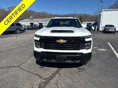 Used 2024 Chevrolet Silverado 2500 W/T w/ WT Convenience Package AWD/4WD image 3