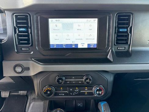 Certified 2021 Ford Bronco Black Diamond image 23