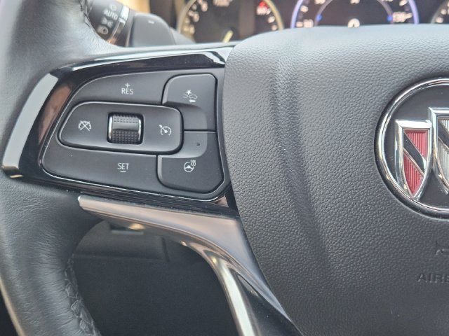 Used 2023 Buick Enclave Avenir w/ Avenir Technology Package FWD image 28