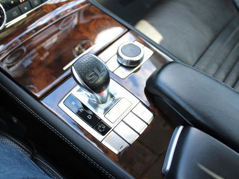 Used 2013 Mercedes-Benz SL 550 image 37