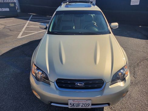 Used 2005 Subaru Outback 3.0R L.L. Bean image 10