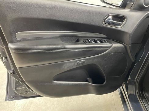 Used 2018 Dodge Durango GT AWD/4WD image 12