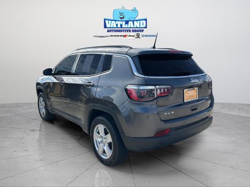 Certified 2022 Jeep Compass Latitude w/ Convenience Group image 3