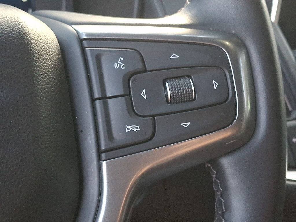 Used 2024 Chevrolet Tahoe LT AWD/4WD image 23