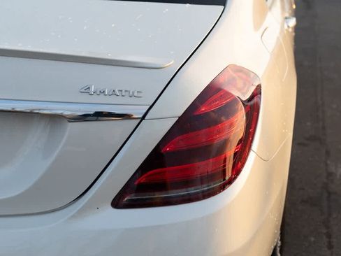 Used 2019 Mercedes-Benz S 560 4MATIC Sedan image 15