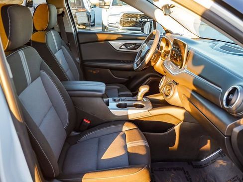 Used 2024 Chevrolet Blazer LT image 17