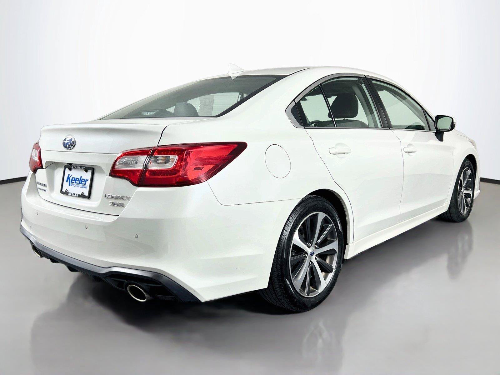 Used 2019 Subaru Legacy 3.6R Limited AWD/4WD image 6