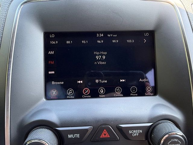 Used 2019 Dodge Durango SXT AWD/4WD image 25