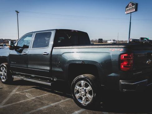 Used 2017 Chevrolet Silverado 2500 LTZ w/ Duramax Plus Package image 22