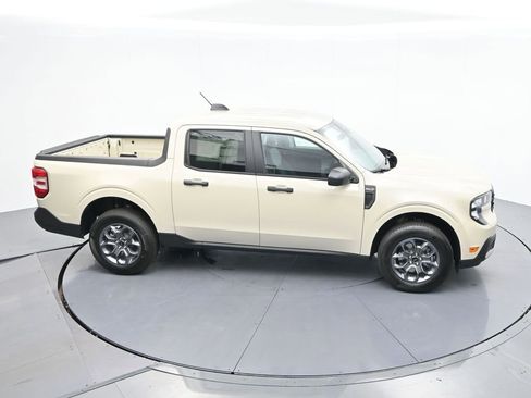 New 2025 Ford Maverick XLT w/ Equipment Group 302A AWD/4WD image 26