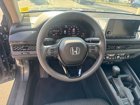Used 2023 Honda Accord LX image 14