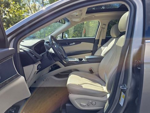 Used 2016 Lincoln MKX Reserve w/ Climate Package image 15