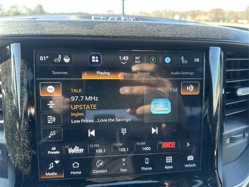 Used 2024 RAM 1500 Laramie image 12