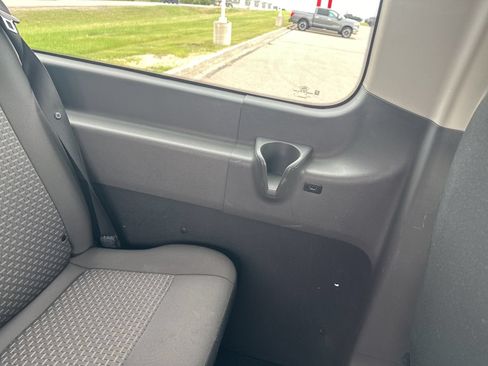 Used 2024 Ford Transit 350 XLT RWD image 39