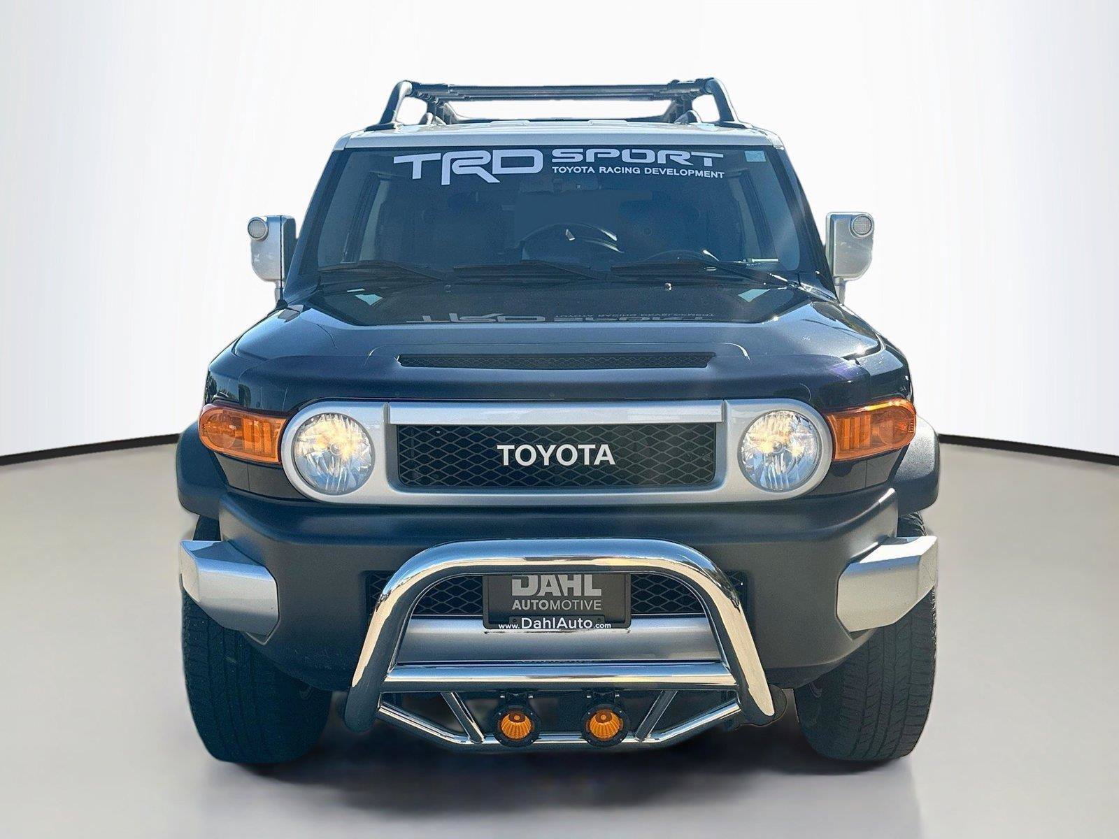 Used 2012 Toyota FJ Cruiser 4WD w/ Upgrade Pkg image 3